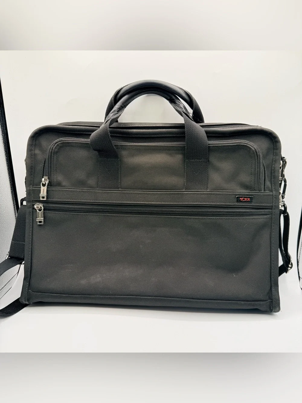 TUMI Black Ballistic Nylon Laptop Briefcase Messenger Bag 17” Shoulder. READ